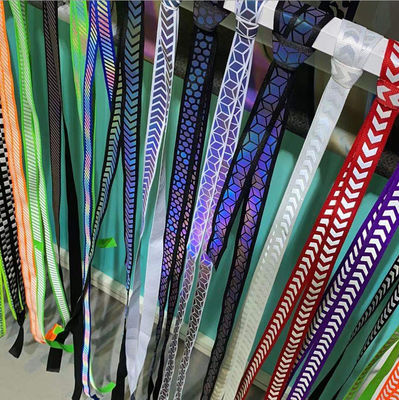 Materiale riflettente della chiusura lampo dell'arcobaleno di plastica del nastro stampato sulle chiusure lampo per le borse