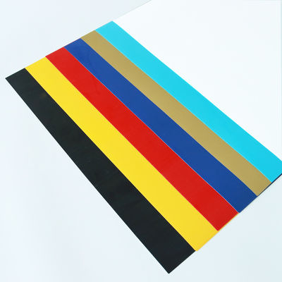 Unità di elaborazione su ordinazione degli strati 12x12 del vinile di Htv del trasferimento di calore per il tessuto dell'abbigliamento della maglietta di DIY