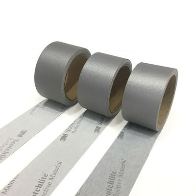 Sostituisca  8912 9910 8906 visibilità del tessuto riflettente di  8910 alta per grigio di argento dell'abbigliamento