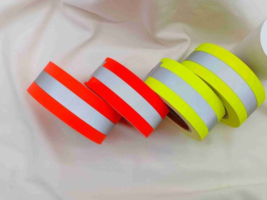 Il nastro riflettente ignifugo 5*2 cc di giallo 100% del cotone/colore d'argento arancio per cuce su abbigliamento