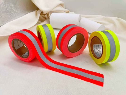 Ampi tessitura leggera del poliestere della classe 1 del nastro alta 2 riflettenti gialli 50mm a 4 pollici per abbigliamento