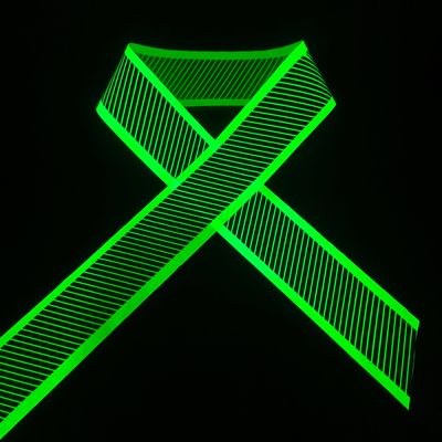 Nastro di sicurezza luminoso nel buio per camper, scalini, bacchette, esca, attrezzature, abbigliamento per sport all'aperto