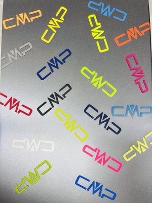 TPU PU badge personalizzati con trasferimento di calore per abbigliamento di moda