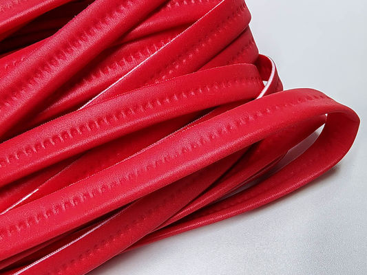 Indumenti a strisce ad onde ultrasoniche con tubi riflettenti rossa elastica
